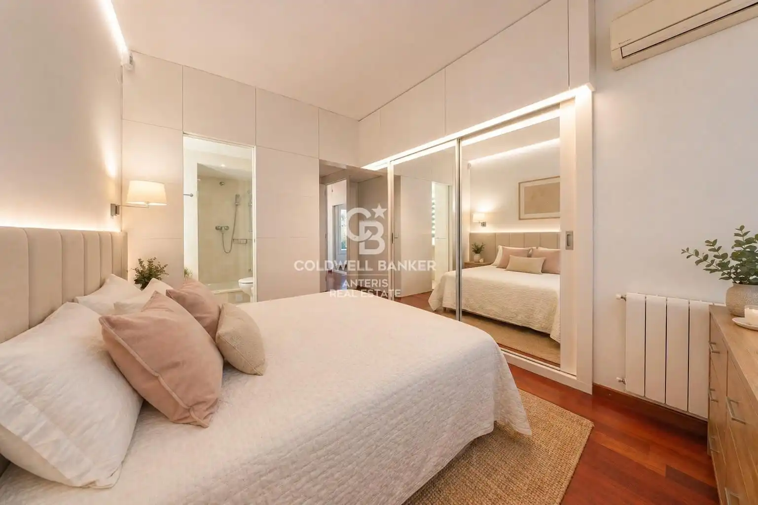 Habitación de Piso en venta en Barcelona con Aire acondicionado, Calefacción y Parquet