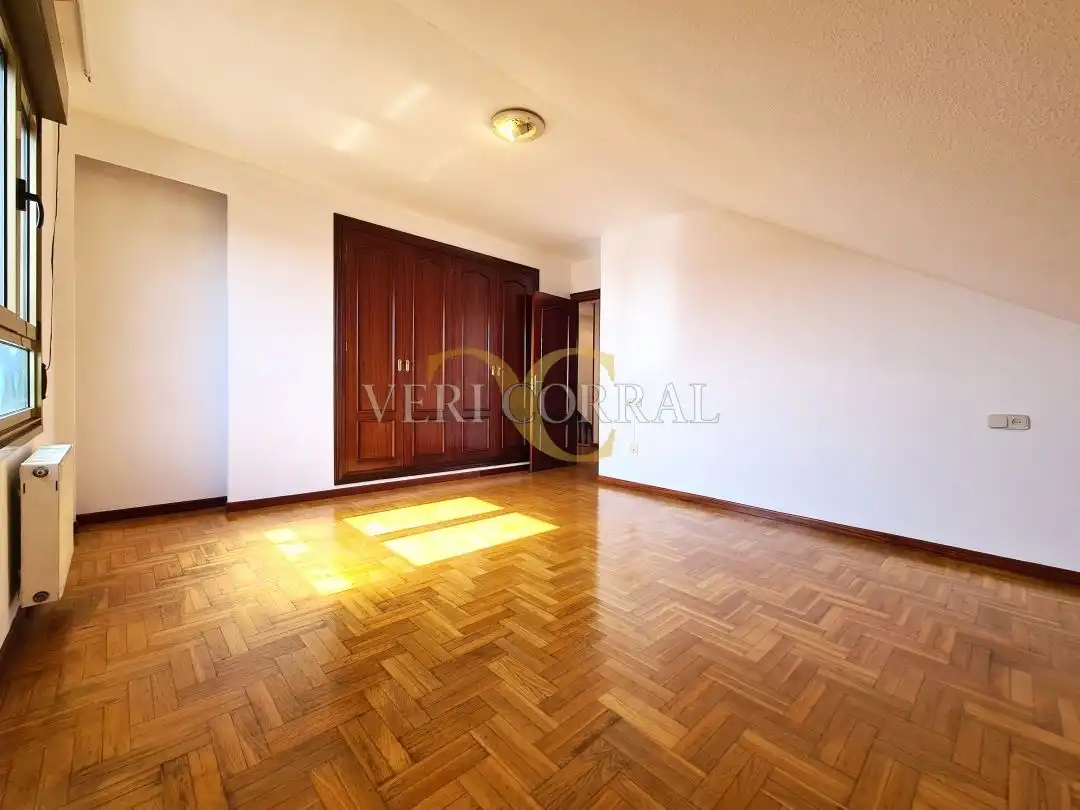 Dúplex en venta en Avenida del Llano, Llano