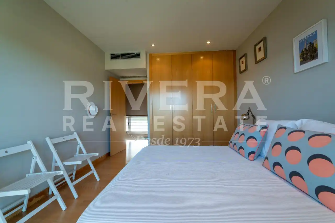 Habitación de Casa o chalet en venta en Poio con Calefacción, Jardín privado y Terraza