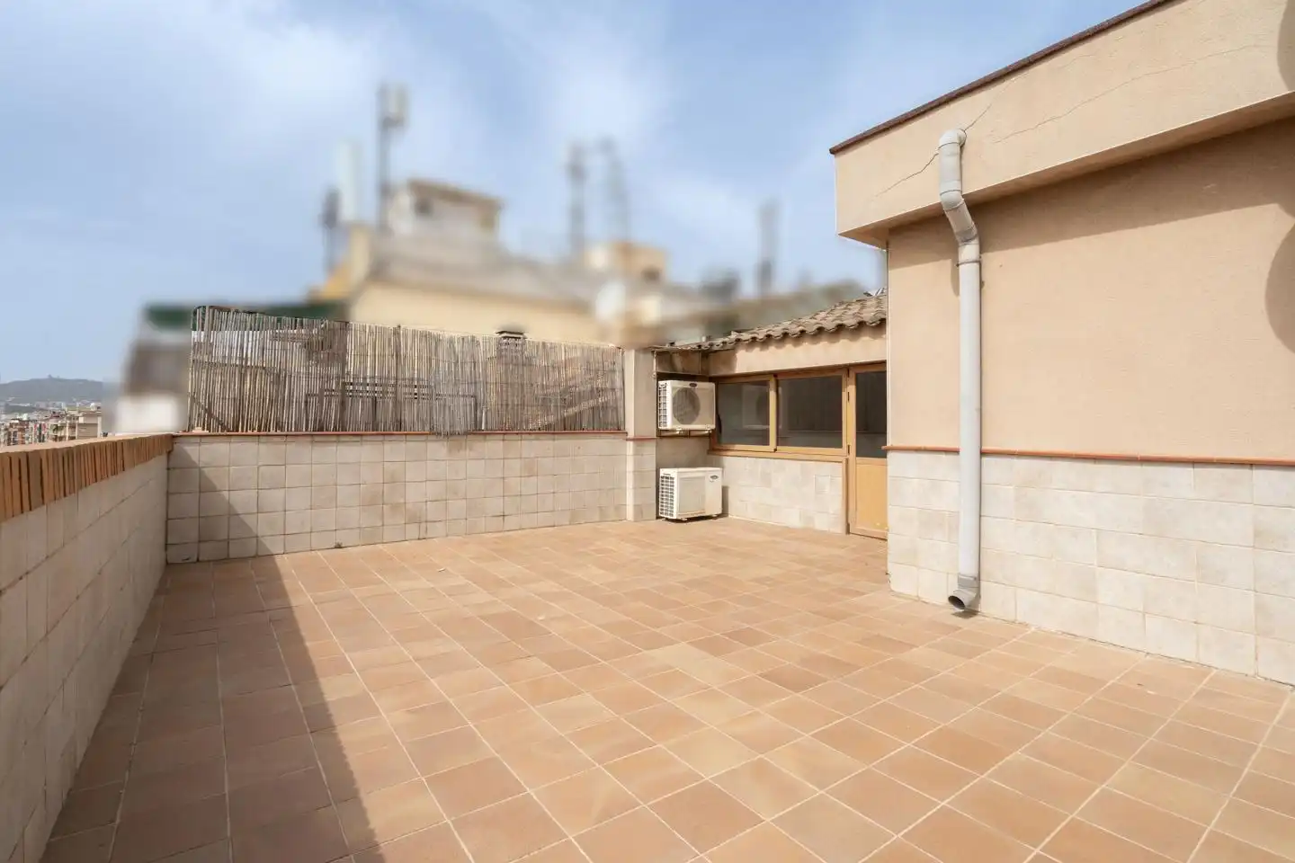 Terrasse von Maisonette zum Verkauf in Santa Coloma de Gramenet