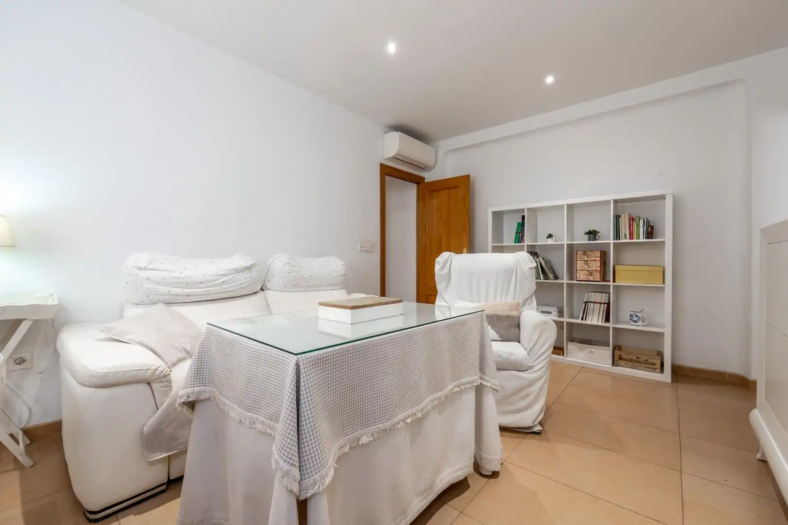 Wohnung zum Verkauf in Granada mit Klimaanlage