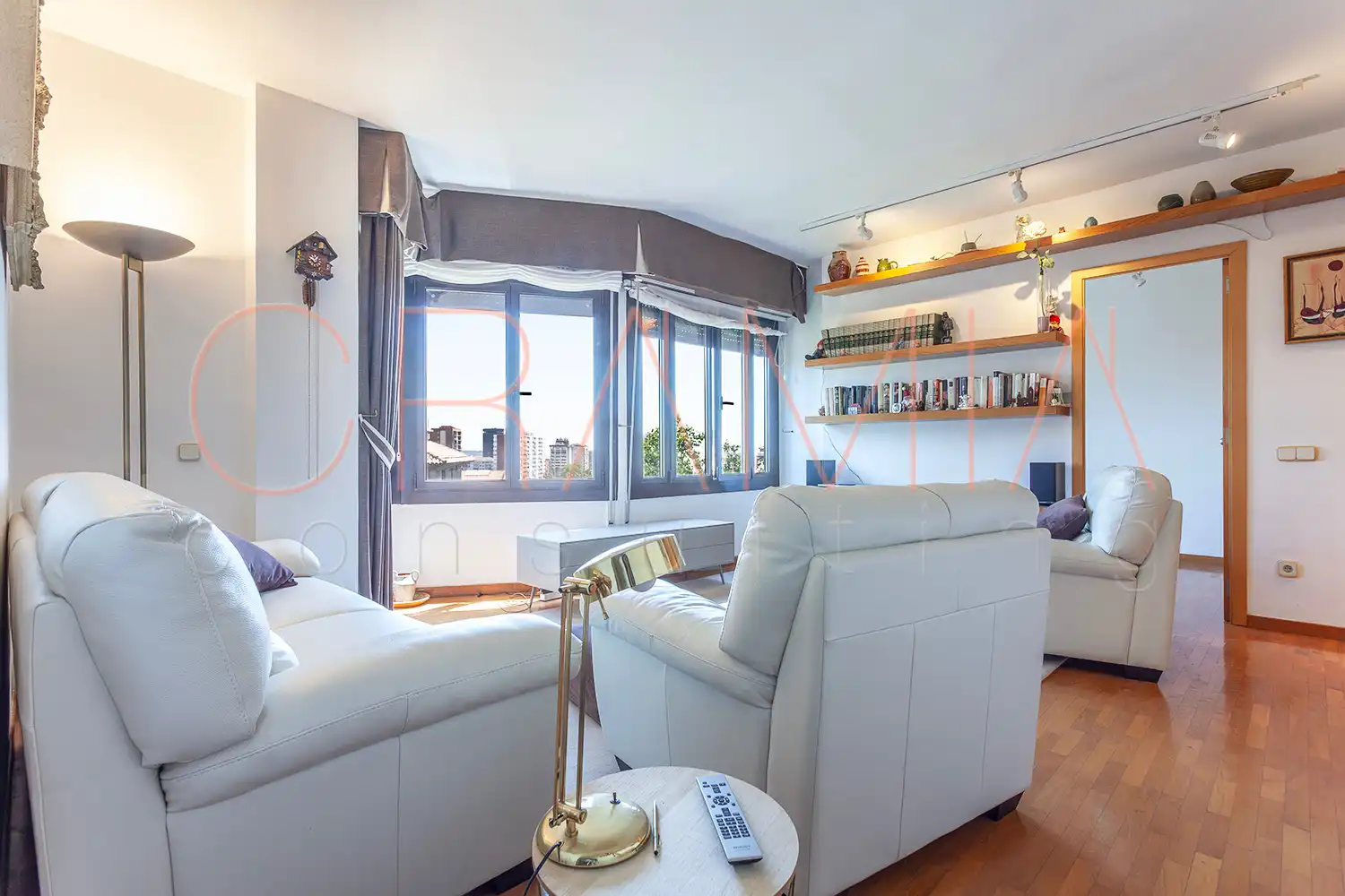 Sala d'estar de Àtic en venda en Barcelona amb Aire condicionat, Calefacció i Jardí privat