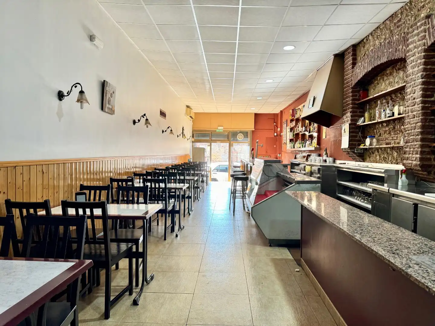 Local en venta en MORATIN DE, Hostafrancs