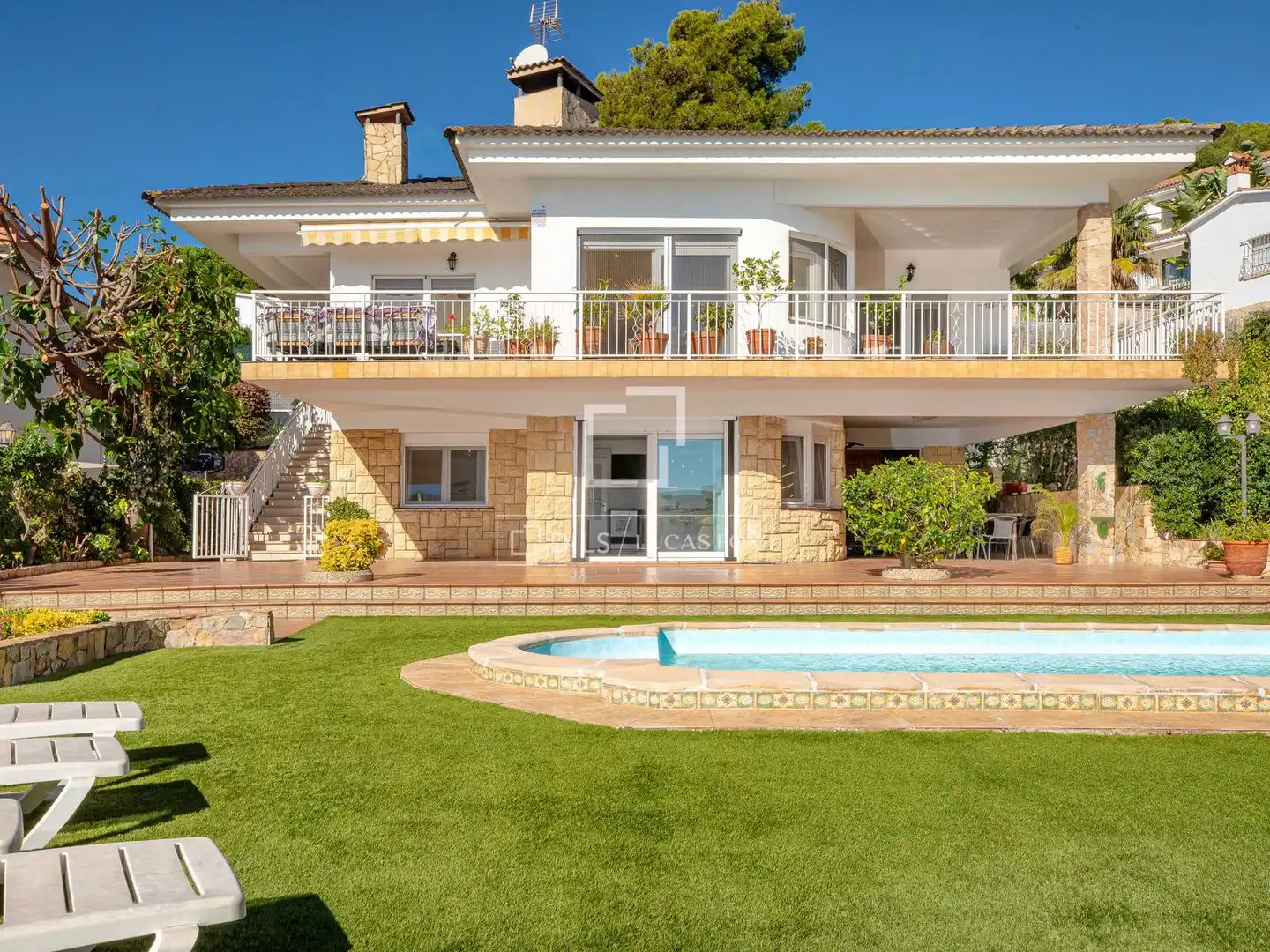 Vista exterior de Casa o xalet en venda en Lloret de Mar amb Aire condicionat, Calefacció i Jardí privat