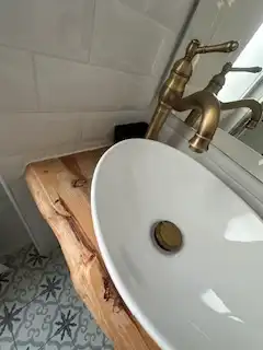 Bany de Apartament en venda en León Capital  amb Calefacció, Parquet i Terrassa