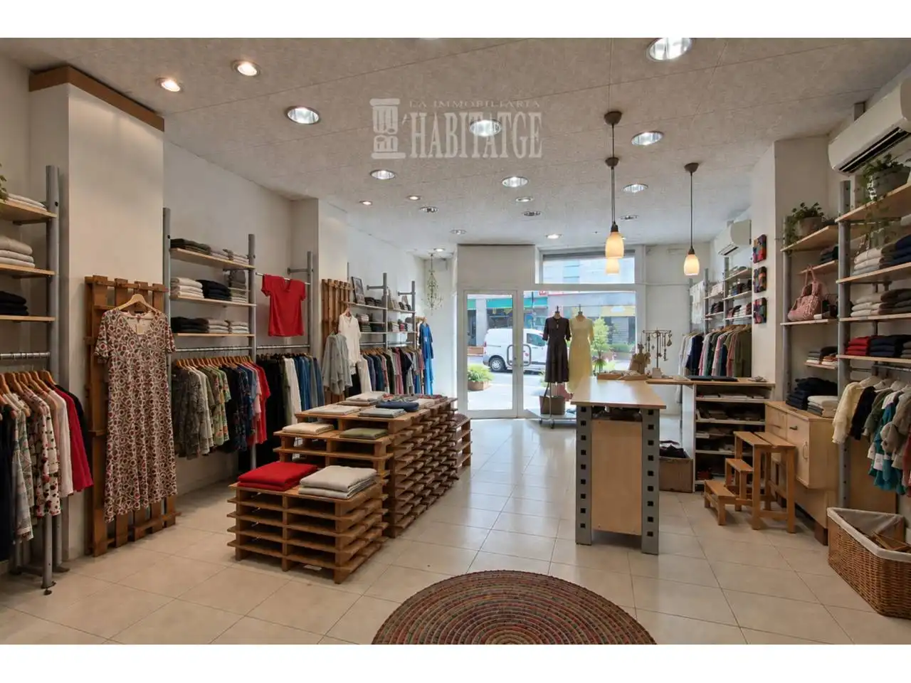 Local comercial en venda a Calle MONTRODON, imagen 2