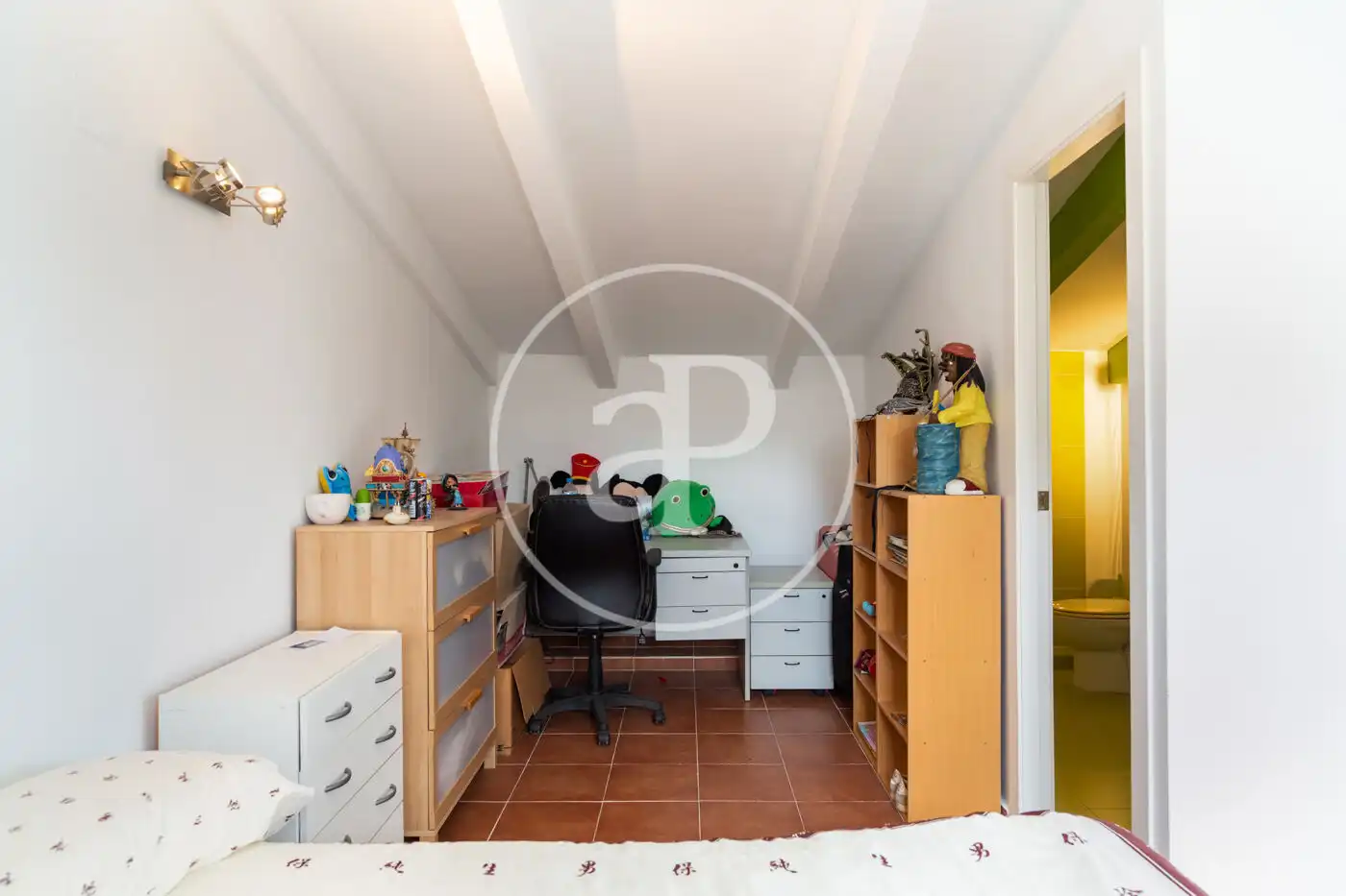 Habitación de Casa o chalet en venta en Riba-roja de Túria con Aire acondicionado, Calefacción y Jardín privado