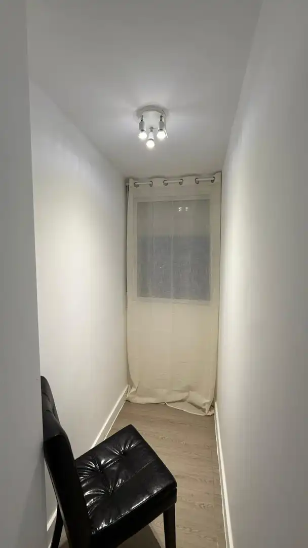 Bany de Apartament de lloguer en Alicante / Alacant amb Aire condicionat, Piscina i Moblat