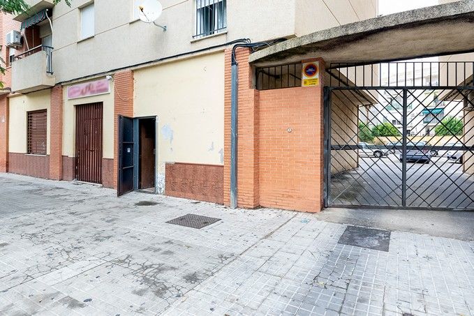 Exterior view of Premises for sale in Utrera  with Air Conditioner and Heating