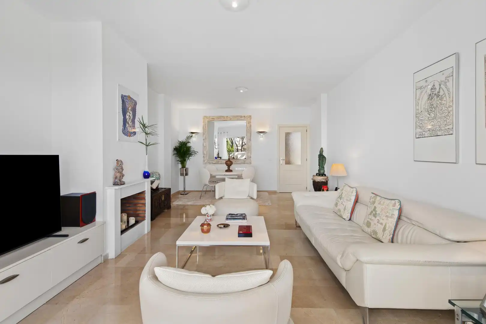 Sala de estar de Apartamento en venta en Marbella con Aire acondicionado, Jardín privado y Terraza
