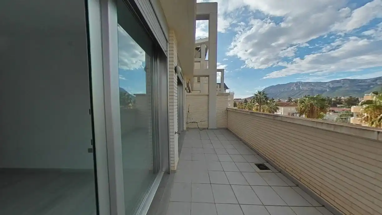Terraza de Apartamento en venta en Dénia con Piscina
