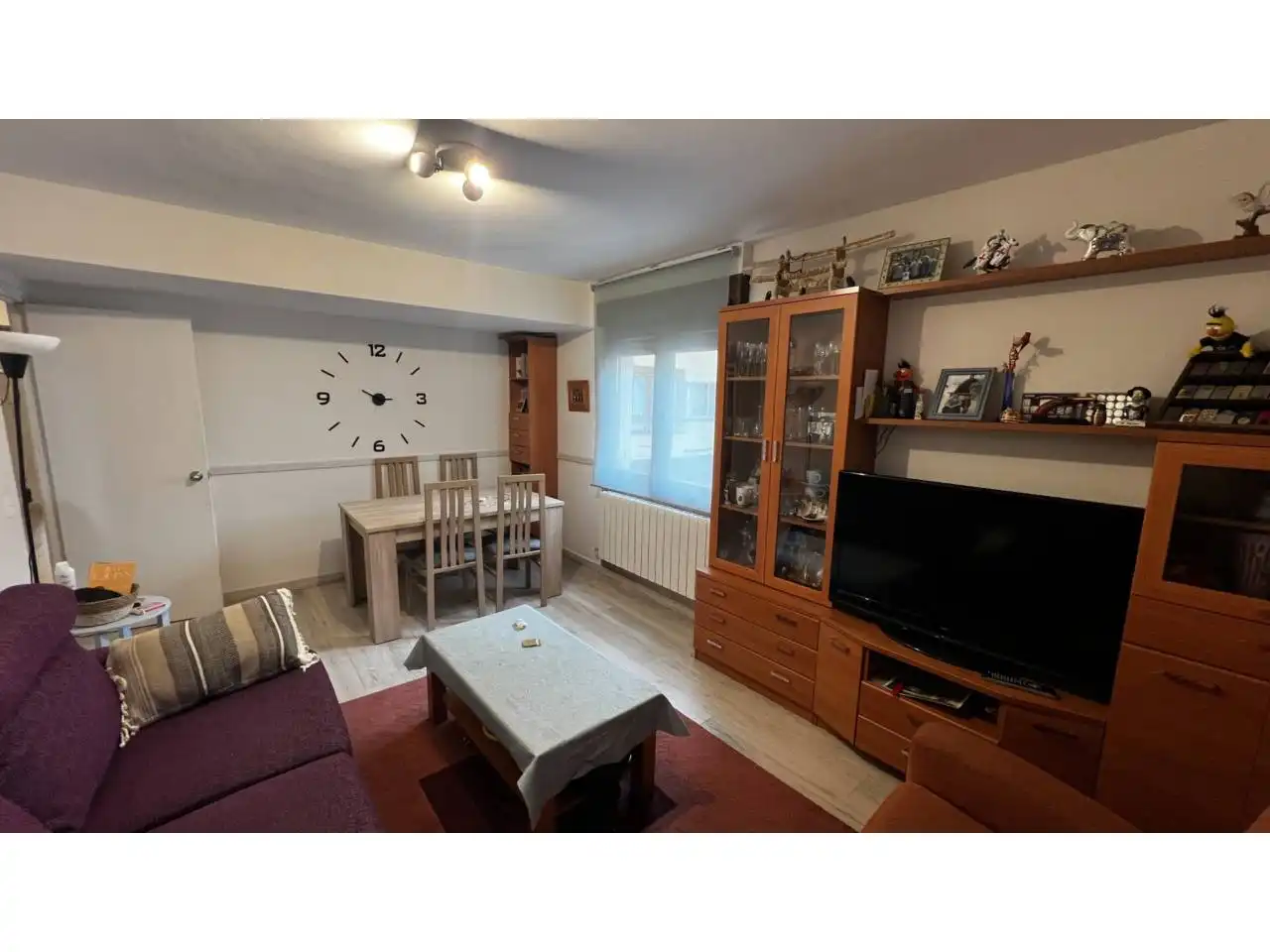 Vista exterior de Piso en venta en Espinosa de los Monteros con Calefacción, Terraza y Amueblado