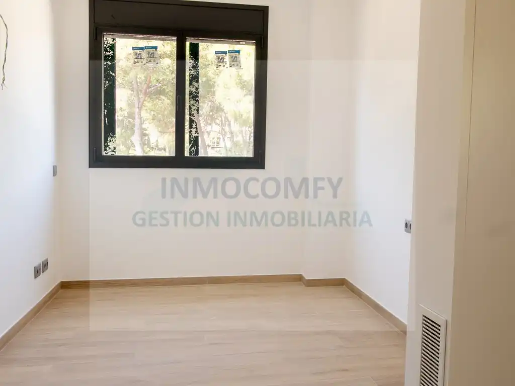 Piso con ascensor en venta en Calle De La Torre Mora 33, imagen 25