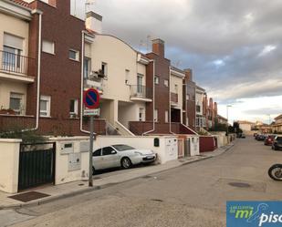 Exterior view of Single-family semi-detached for sale in Villanubla  with Heating, Private garden and Parquet flooring