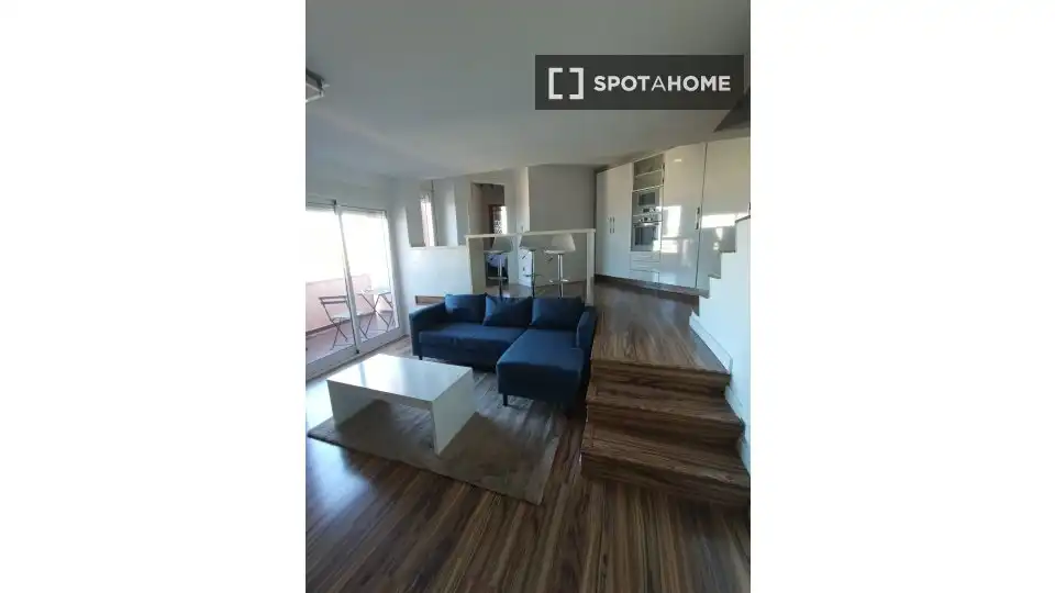 Living room of Flat for rent in Valencia  with Air Conditioner, Heating and Furnished