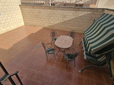 Adossat amb balcó en venda a Calle Ramón Cuadra Moreno Imaginero