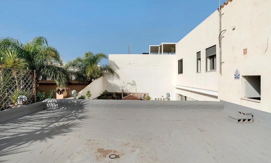 Vista exterior de Casa o xalet en venda en  Palma de Mallorca amb Aire condicionat i Terrassa