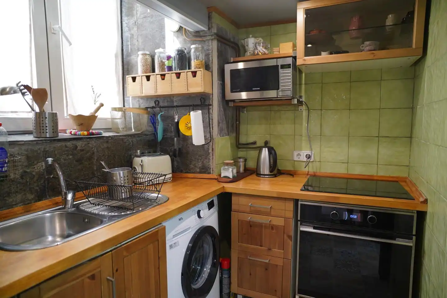 Cuina de Planta baixa de lloguer en Madrid amb Aire condicionat, Calefacció i Parquet
