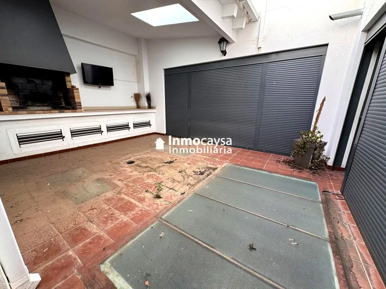 Casa o chalet en venta en Novelé  / Novetlè con Aire acondicionado, Terraza y Piscina