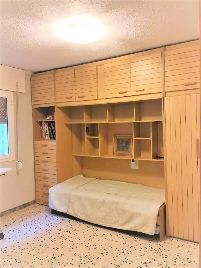 Flat for sale in Instituts - Universitat
