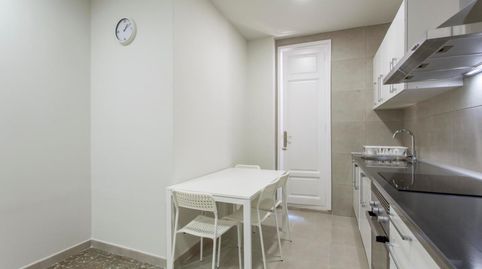 Foto 3 de Habitació a Gran Via, Valencia Capital