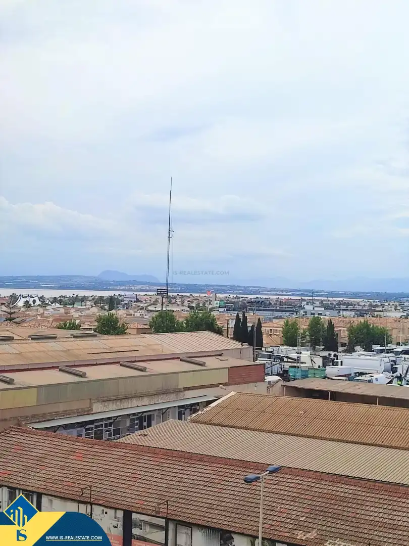 Pis de lloguer en Torrevieja amb Aire condicionat, Moblat i Rentadora
