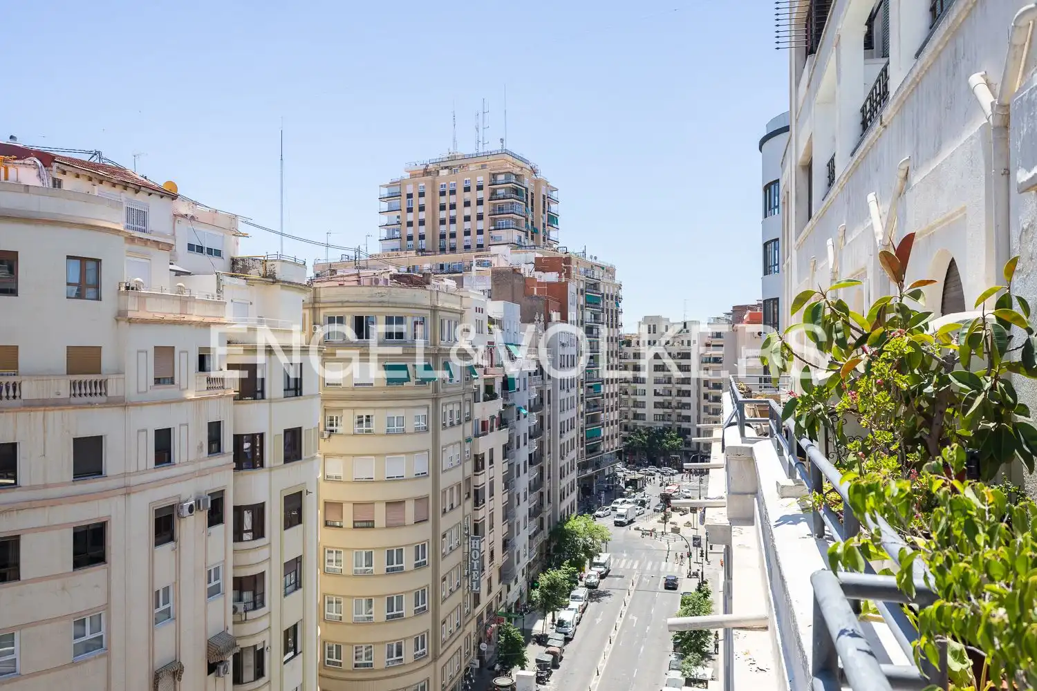 Vista exterior de Piso en venta en Valencia con Calefacción y Balcón