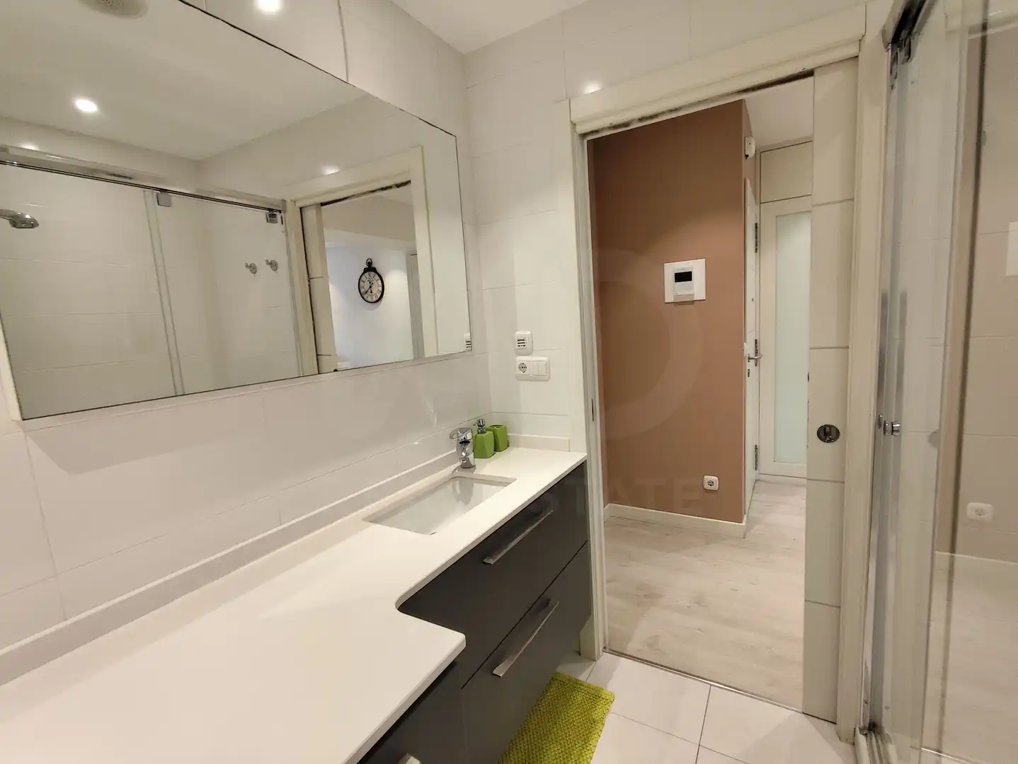 Badezimmer von Wohnung zur Miete in Donostia - San Sebastián  mit Terrasse