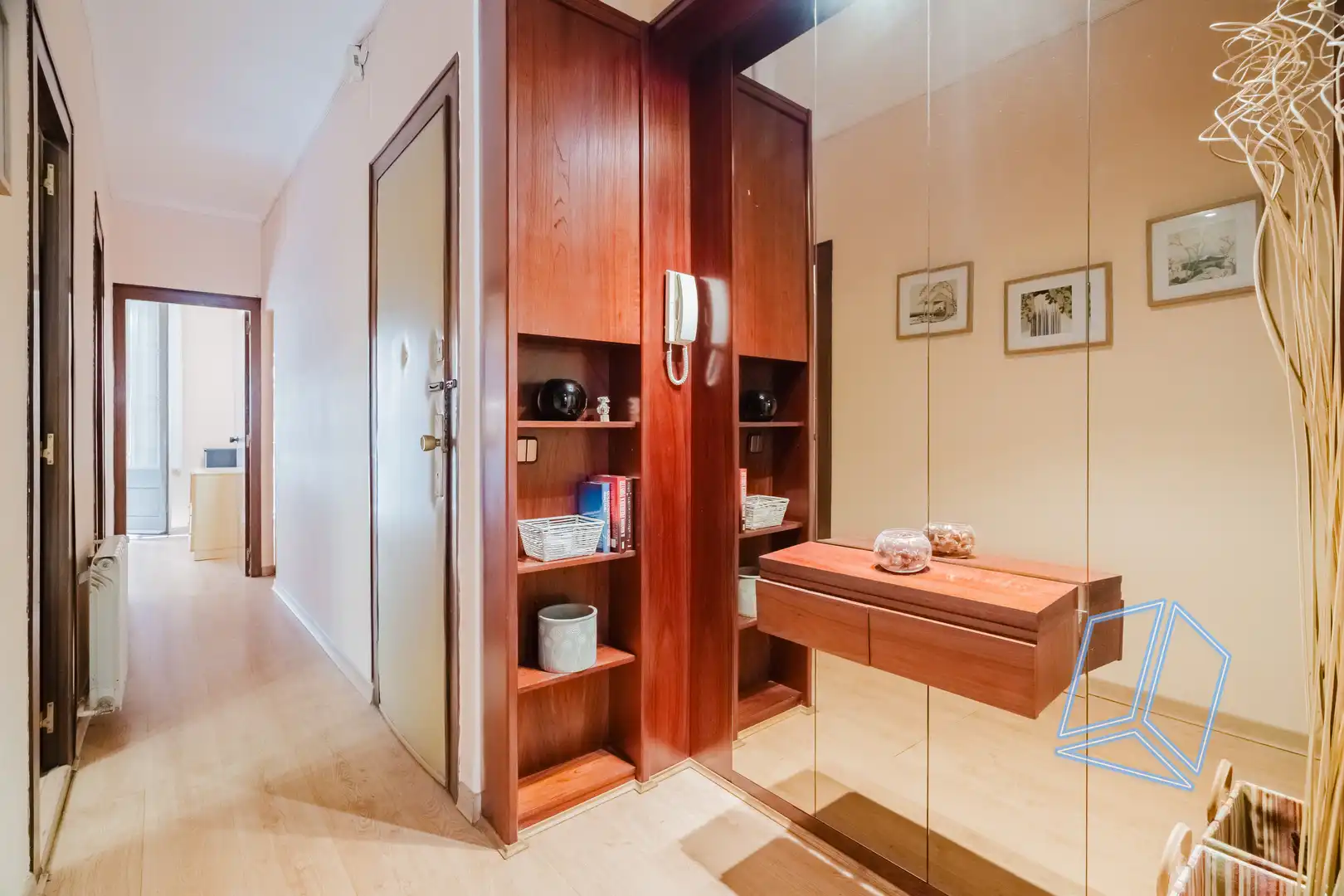 Flat for sale in Gràcia