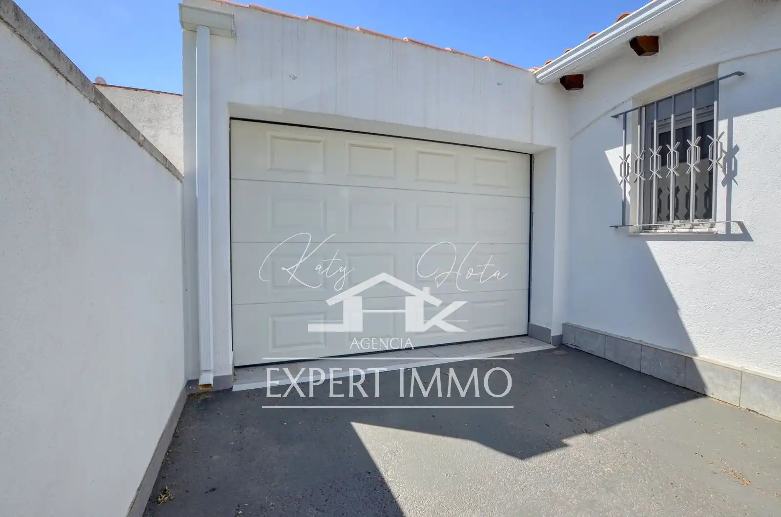 Vista exterior de Casa o chalet en venta en Empuriabrava con Calefacción, Jardín privado y Terraza