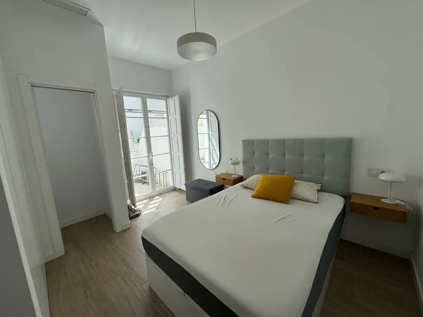 Bedroom of Duplexes for rent in Cádiz