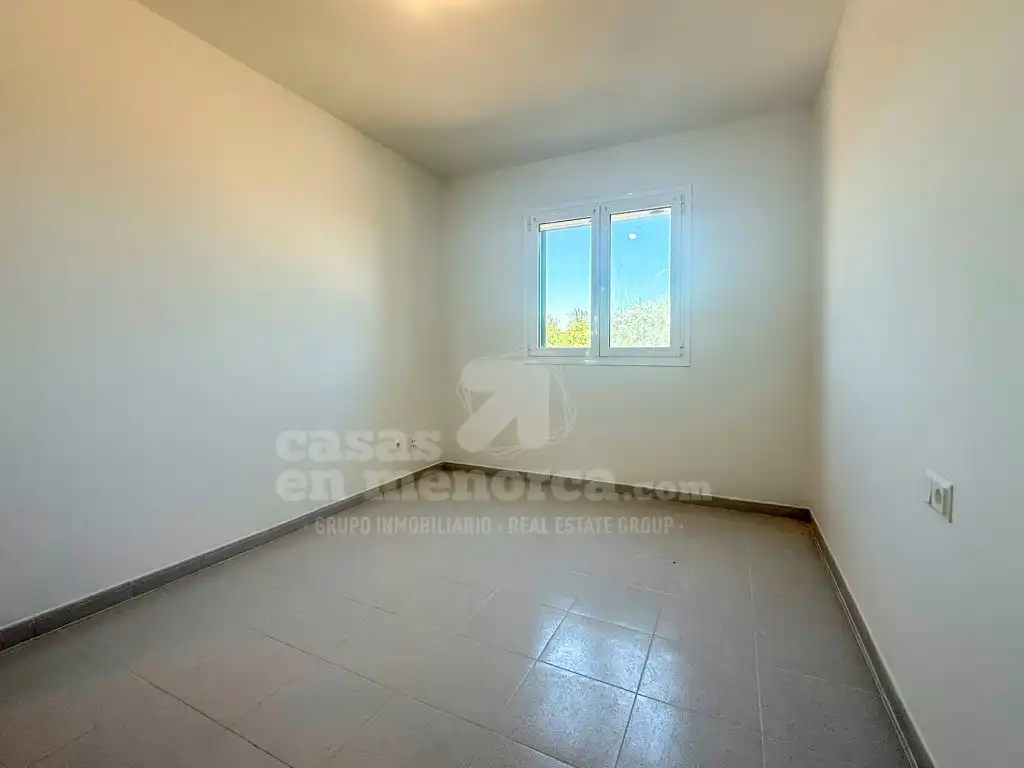 Schlafzimmer von Wohnung zum Verkauf in Es Castell mit Terrasse