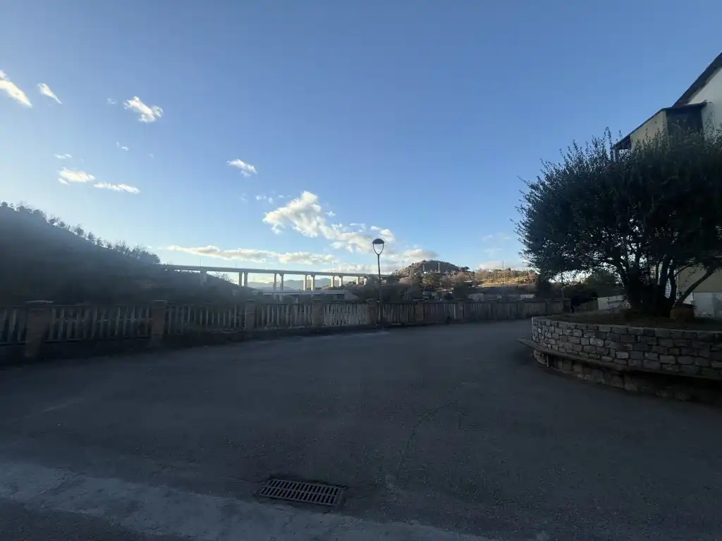 Vista exterior de Piso en venta en Gironella