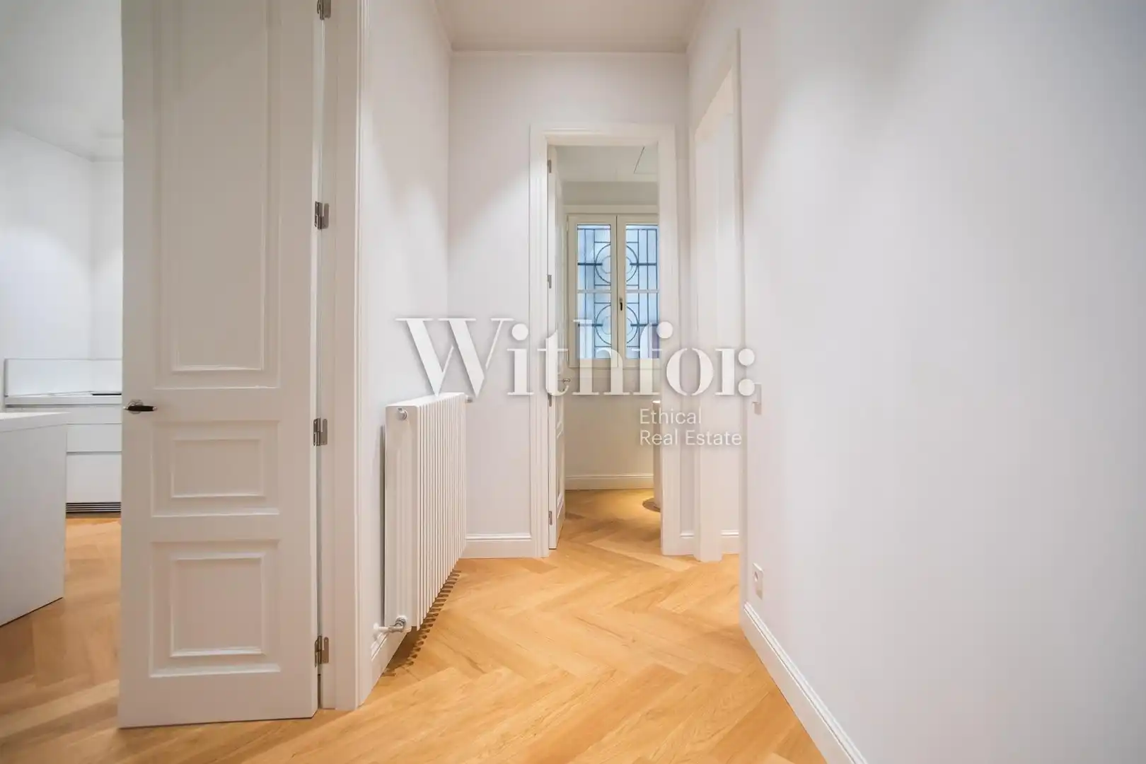 Flat for rent in Barcelona  with Air Conditioner, Heating and Terrace