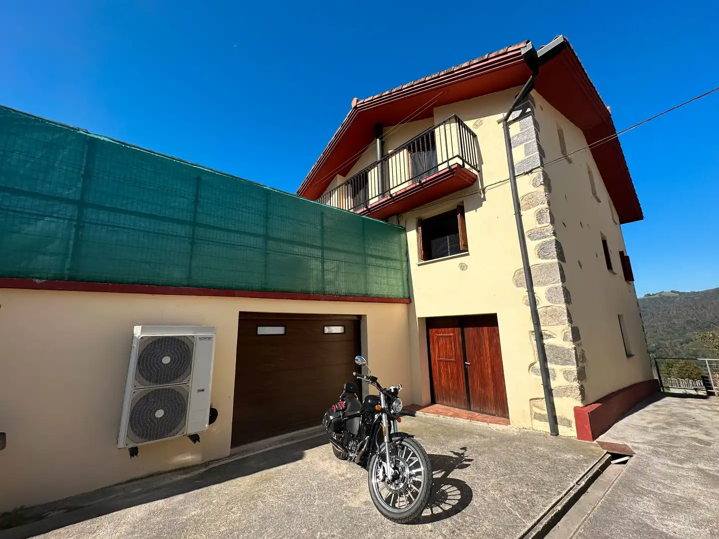 Vista exterior de Finca rústica en venta en Amezketa con Calefacción, Jardín privado y Terraza