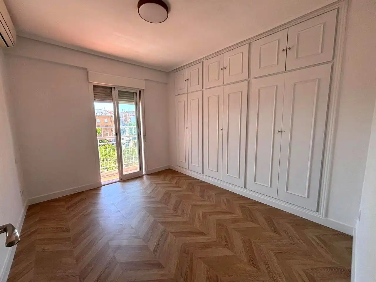 Habitación de Piso en venta en Madrid con Aire acondicionado, Calefacción y Terraza