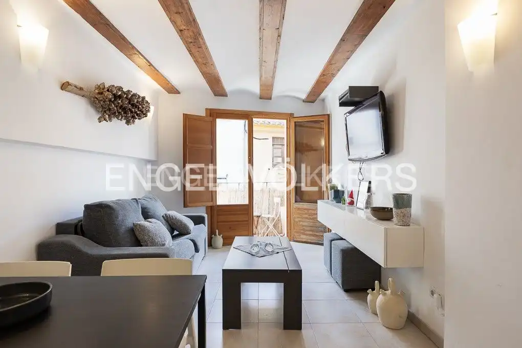 Sala d'estar de Pis de lloguer en Valencia amb Aire condicionat, Calefacció i Terrassa