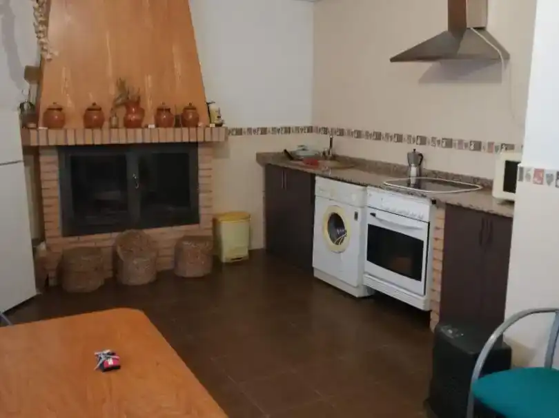 Cocina de Casa adosada en venta en Puerto Lápice con Amueblado y Balcón