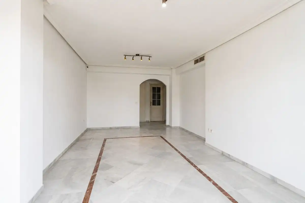 Local en venta en Marbella