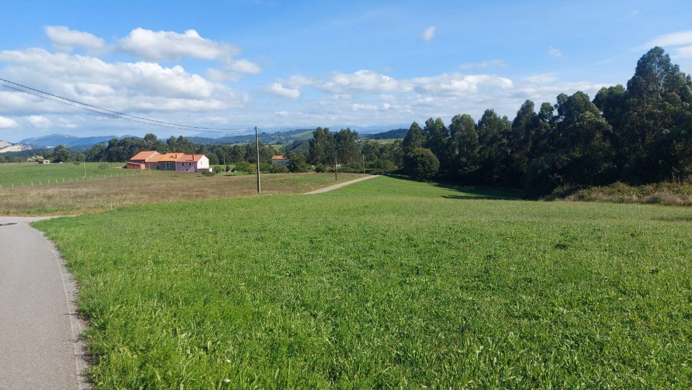 Country house for sale in Miengo