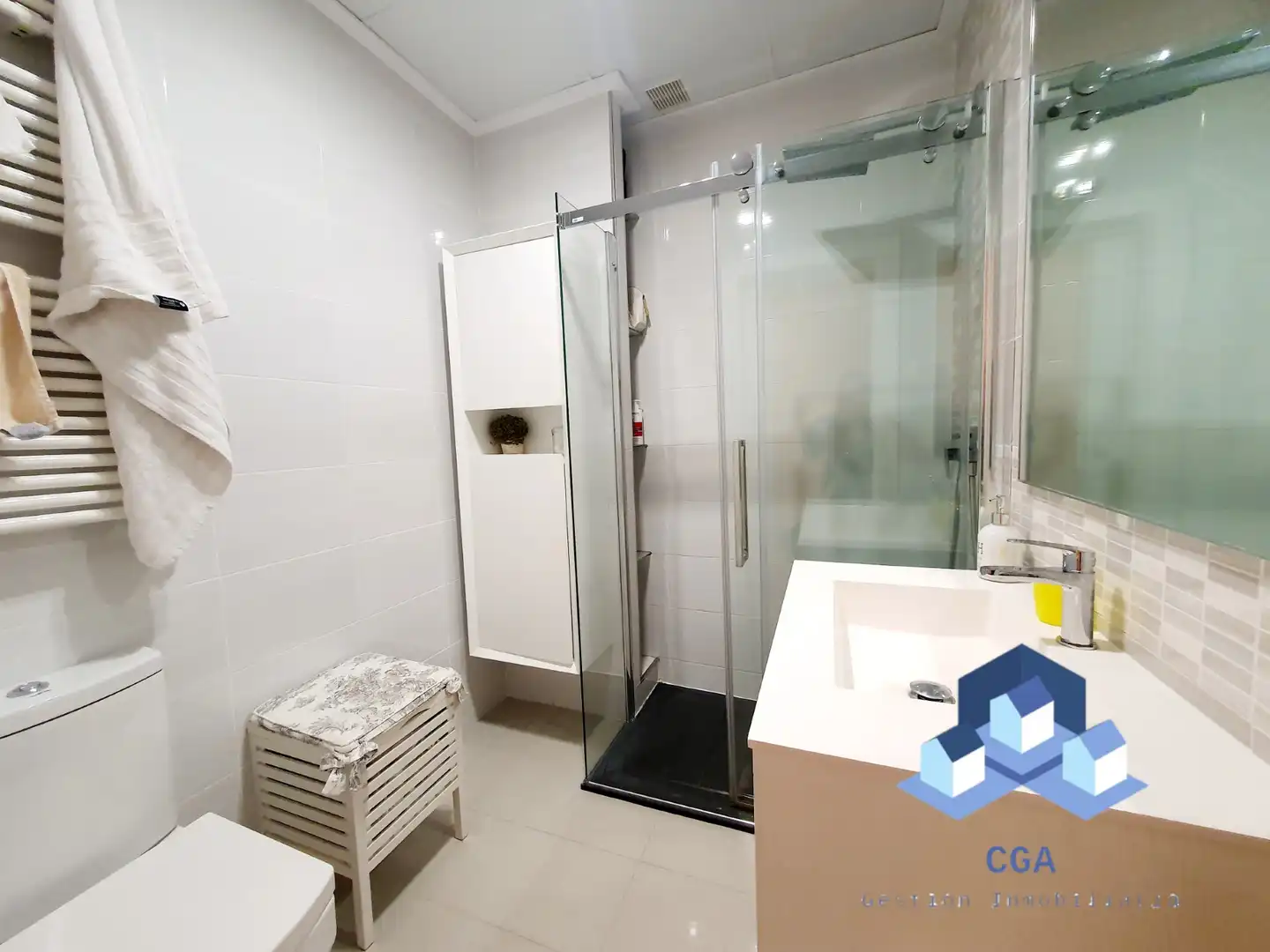 Baño de Piso en venta en Lorca con Aire acondicionado, Calefacción y Trastero