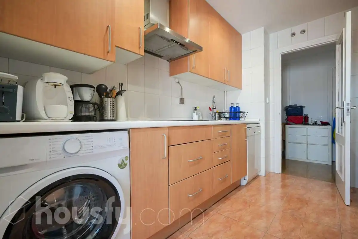 Kitchen of Flat for rent in Madrid  with Air Conditioner, Heating and Furnished