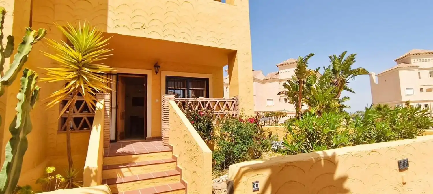 Exterior view of Flat for sale in Vera  with Air Conditioner, Terrace and Storage room