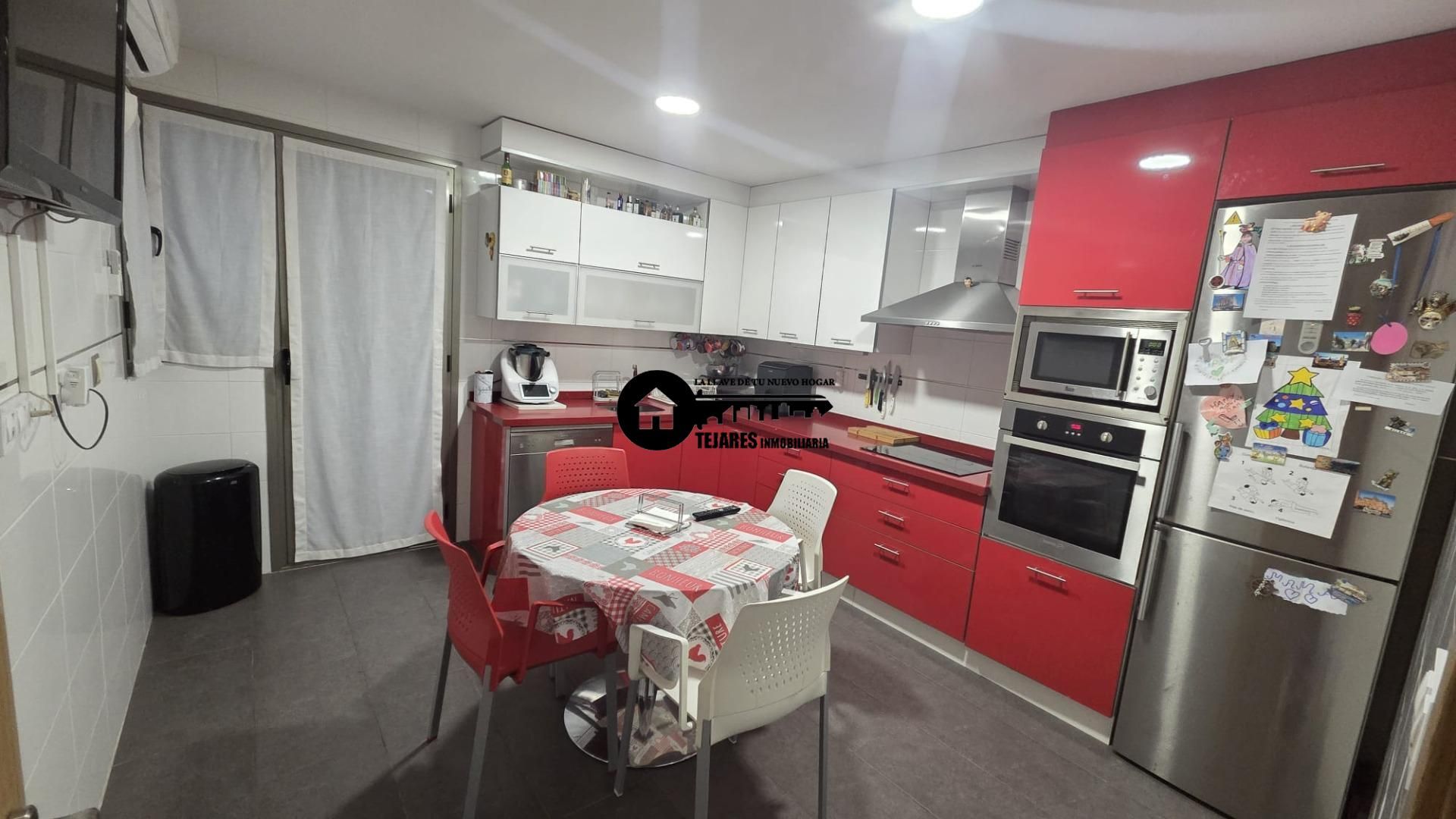 Kitchen of Flat for sale in  Albacete Capital