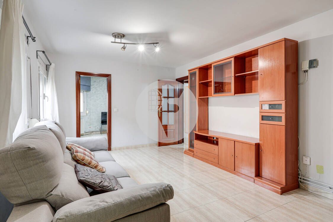 Living room of Flat for sale in  Barcelona Capital  with Heating