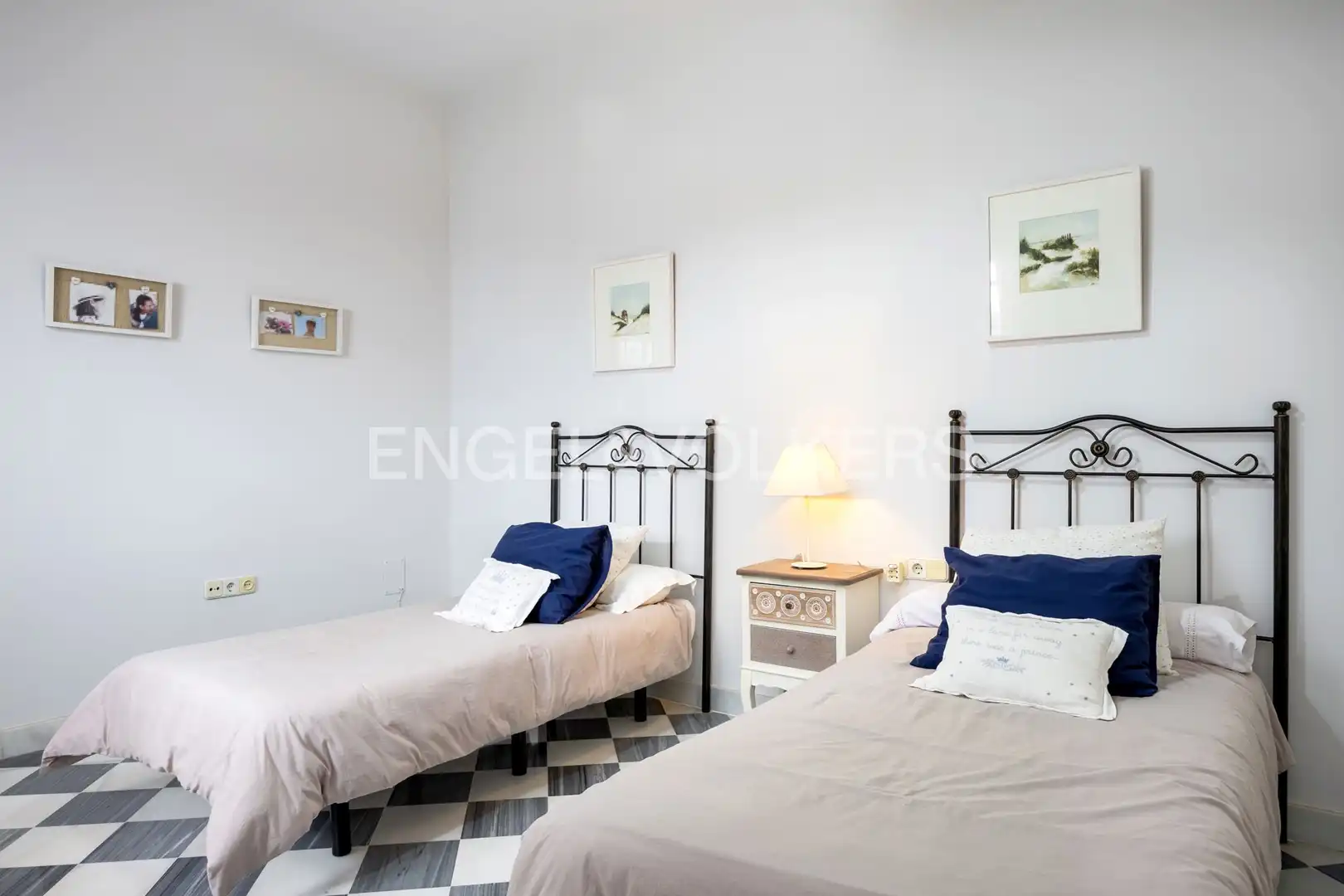 Bedroom of Houses for sale in Sanlúcar de Barrameda  with Air Conditioner, Heating and Private garden