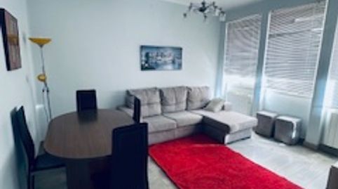 Foto 5 de Apartamento de alquiler en Calle Gil y Carrasco, Centro Ciudad, León Capital