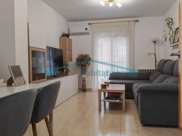 Ático con balcón en venta en Muro de Alcoy
