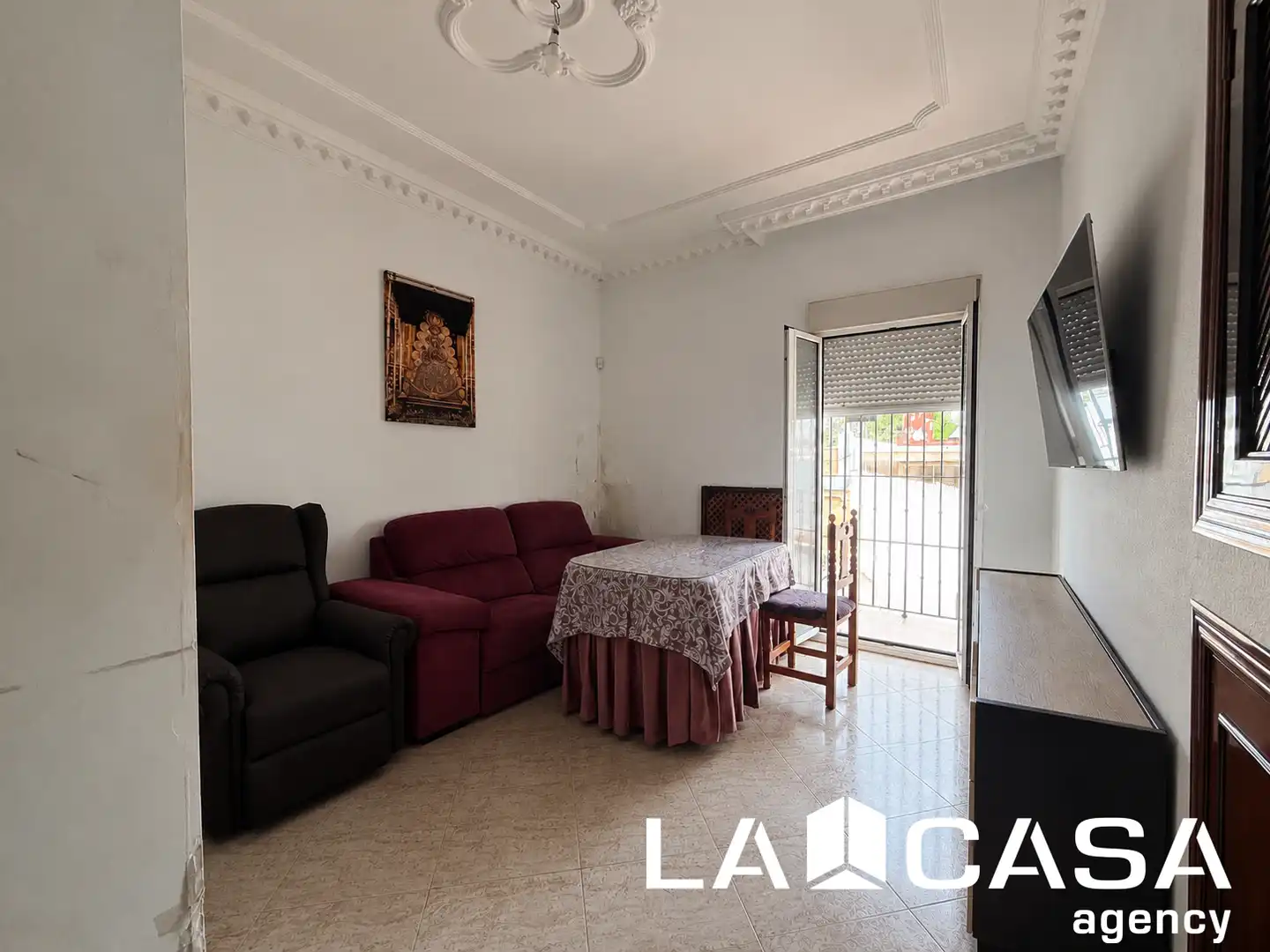 Sala d'estar de Casa o xalet en venda en Dos Hermanas amb Terrassa