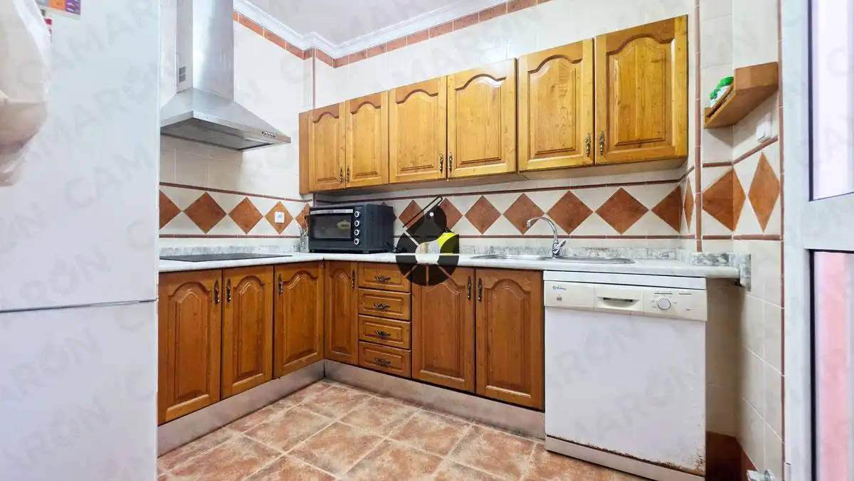 Cuina de Casa adosada en venda en Coria del Río amb Terrassa i Traster